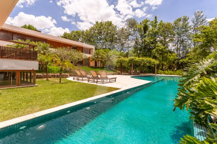 Condomínio Renomado Quinta da Baroneza - terreno duplo / casa à venda 7 quartos