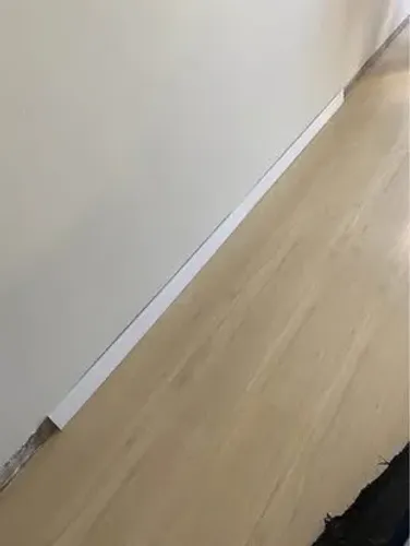 Rodapé Branco 7 cm - Poliestireno