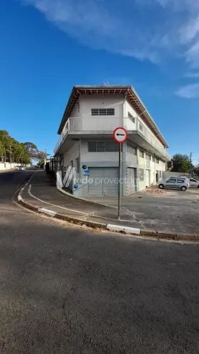 barracão - Conjunto Habitacional Vila Santana (Sousas) - Campinas