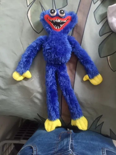 Huggy wuggy pelúcia, usada
