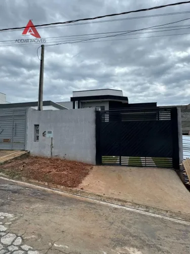 Casa com 2 quartos à venda no Jardim Sant'Anna do Pedregulho - Jacareí-SP