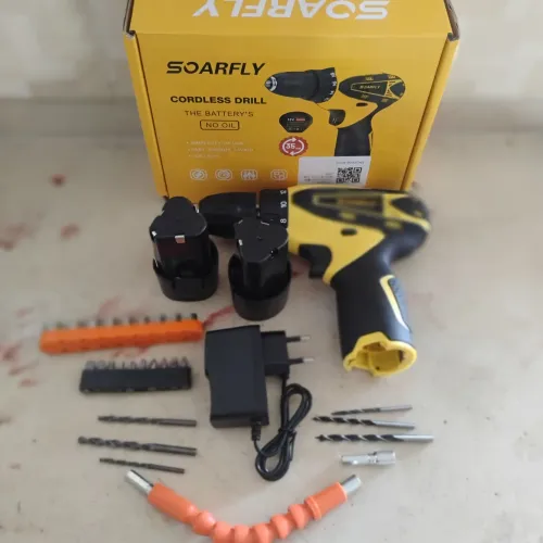 Kit Parafusadeira 18V com Brocas, Bits e Soquetes