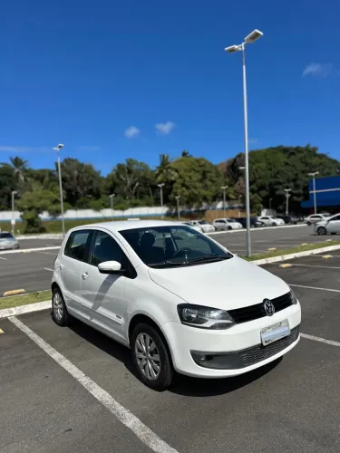 Volkswagen Fox 1.0 MI Total Flex 8V 5P 2013