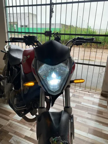 Cb 300r, Ipva-26 pago!