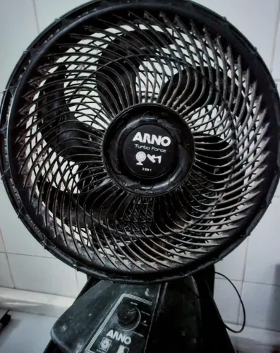 Ventilador Arno Turbo force com defeito