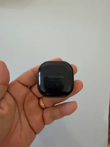 Vendo fone de ouvido da sansung Buds live