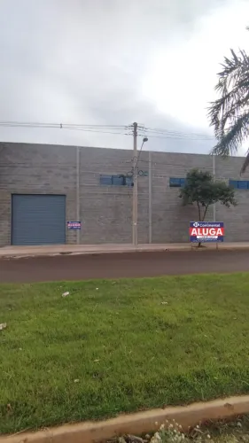 Barracão Comercial para Locação em Dourados - MS.