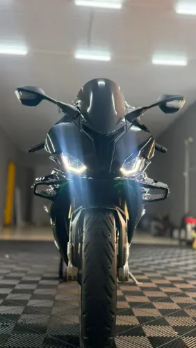 BMW S 1000 RR 2025