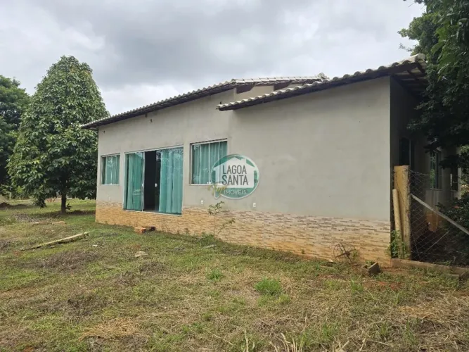 Casa com 3 dormitórios à venda, 150 m² por R$ 450.000,00 - Condomínio Villa Monte Verde -