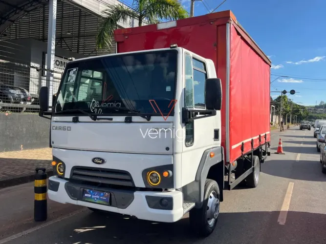 Caminhão 3/4 Ford Cargo 816 Baú Sider Lonado Ñ 815 915 8.150 Accelo 9.150