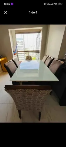 Mesa de jantar de madeira original maciça com vidro temperado luxo