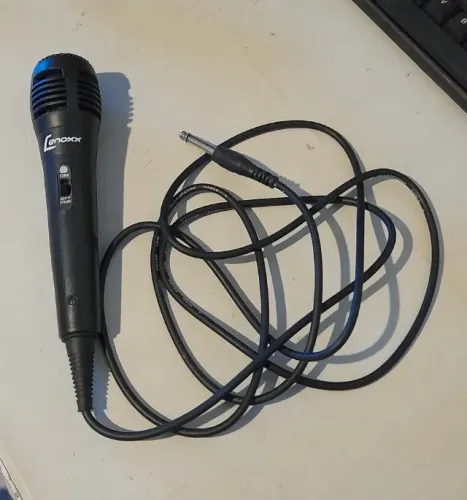 Microfone de KARAOKÊ