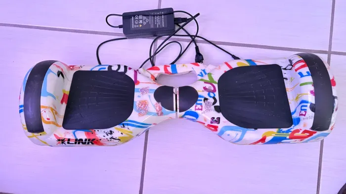 Hoverboard com Bluetooth + carregador-funcionando 