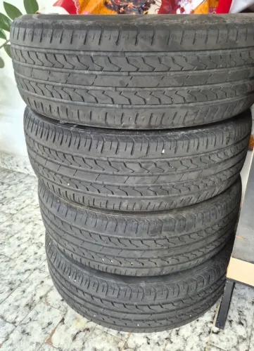 4 pneus R16 195/60