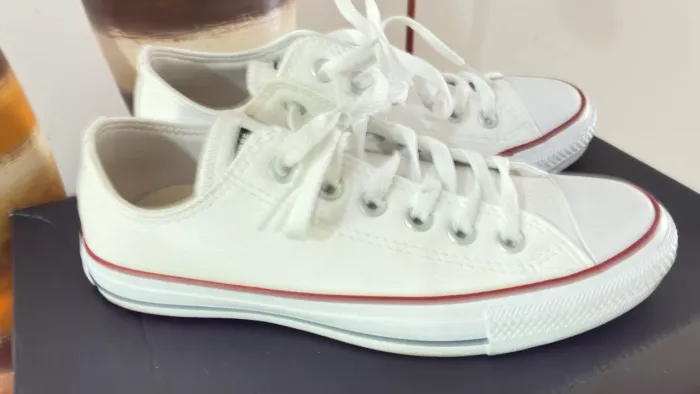 Tênis de couro AllStar super novo 37