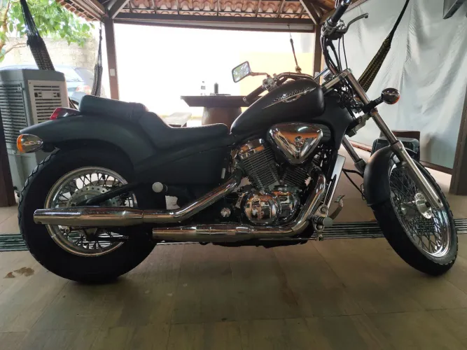 Moto Honda VT 600 C Shadow