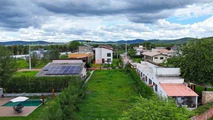 Exceelnte terreno com 620 metros pronto para construção em condomíno á venda em Gravatá