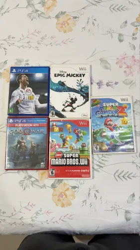 Jogos Ps 4 e Nintendo wi