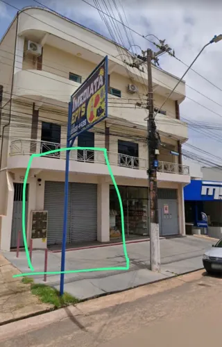 PONTO COMERCIAL 5x22 - 110m2 - COM BANHEIRO - BEM LOCALIZADO NA BORGES LEAL