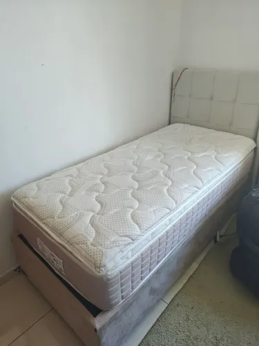CAMA DE SOLTEIRO COMPLETA ? DE R$ 2.500 POR R$ 800