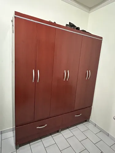 Guarda Roupa 6 portas