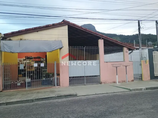 Casa em Rua Filadelfo Reis - Tinga - Caraguatatuba/SP