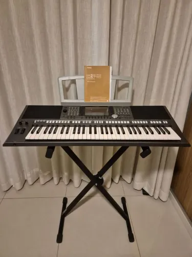 Teclado Yamaha PSR S970