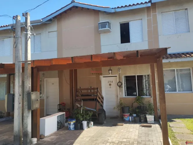 Casa à Venda no Condomínio Alameda das Magnólias