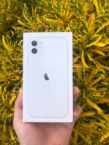 Vendo iPhone 11 64 GB