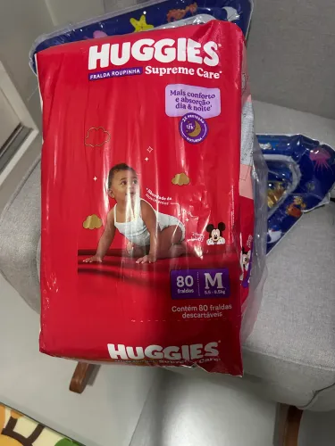 Pacotão de Fralda Huggies M Fechado