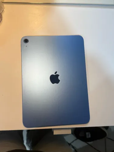 iPad Apple A16 128GB 11ª Geração + Carregador, Capinha e Caneta Touch