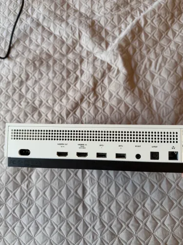 Xbox One S