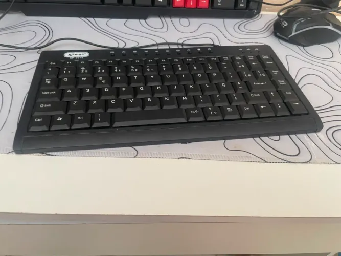 Teclado de trabalho 