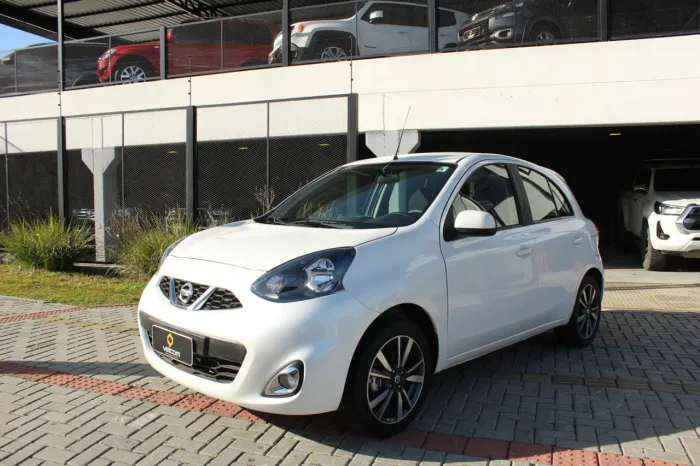Nissan March SL 1.6 16V Flexstart 5P Aut. 2018