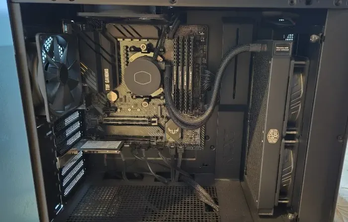 PC Ryzen 5 5600G | 64GB RAM Corsair | 1.5TB SSD | Water Cooler | Gabinete NZXT H510