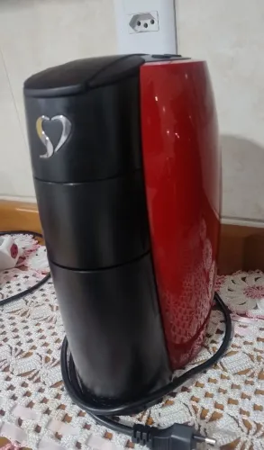 Cafeteira Três Corações Lov