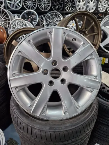 Jogo de rodas passat aro 17 5x112 originais 