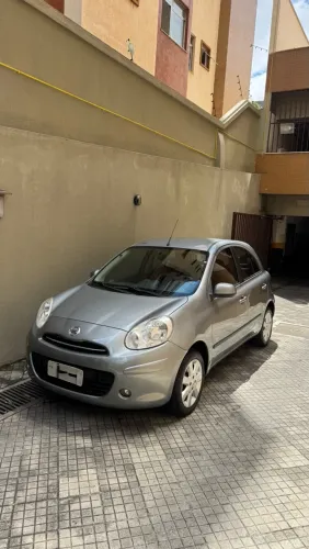 Nissan March SV 1.6 16V Flex Fuel 2014