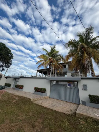 Casa Alto Padrão no bairro Santissimo