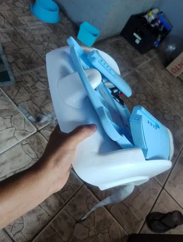 Cadeirinha portátil de alimentação