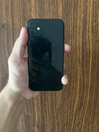 iPhone 11 64g preto