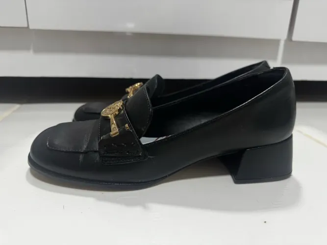 Loafer Sapatilha de Couro Preto Arezzo Seminovo