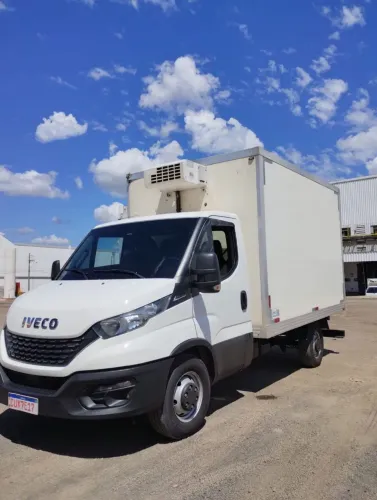 Iveco Daily Chassi 35-150 Curto 3.0 (die.)(e5) 2022