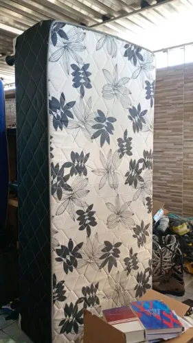 Cama solteiro 