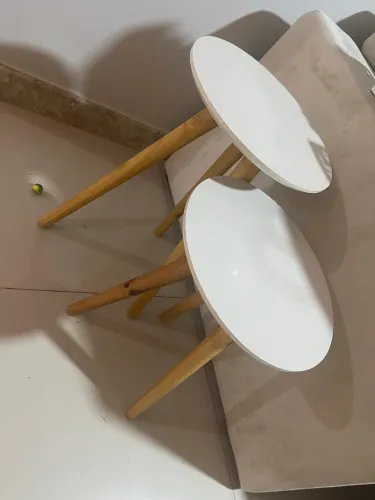 Mesinhas de canto pés palito
