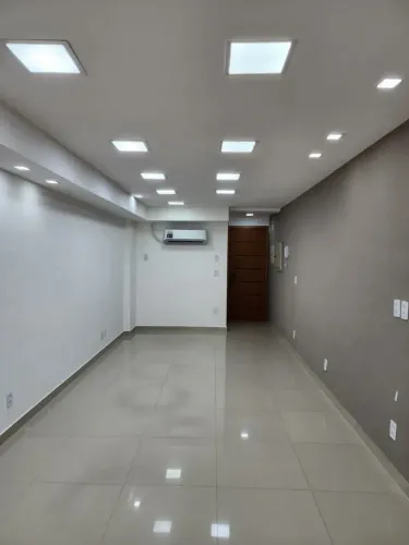 Empresarial O2 Corporate Offices