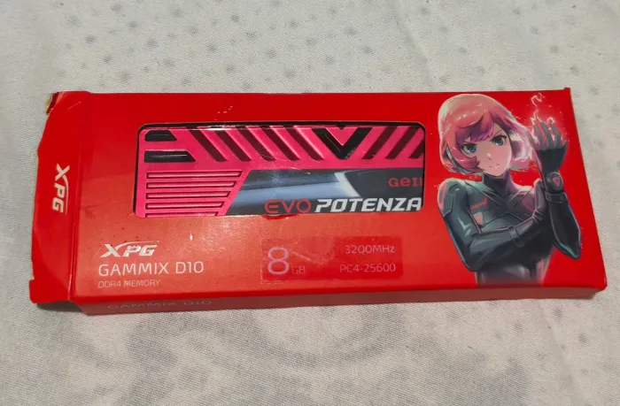 Troco memória ram 8gb ddr4 em monitor com perfeitas condições!