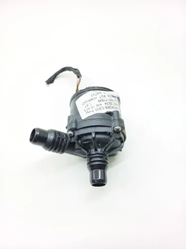 Bomba Agua Auxiliar Mercedes C200 1.5 2024 A0005007600