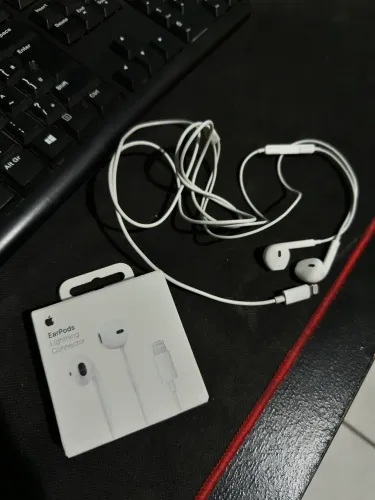 EarPods Original Apple (Lightning)