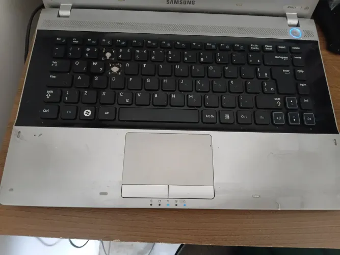 Vendo Notebook rv411
